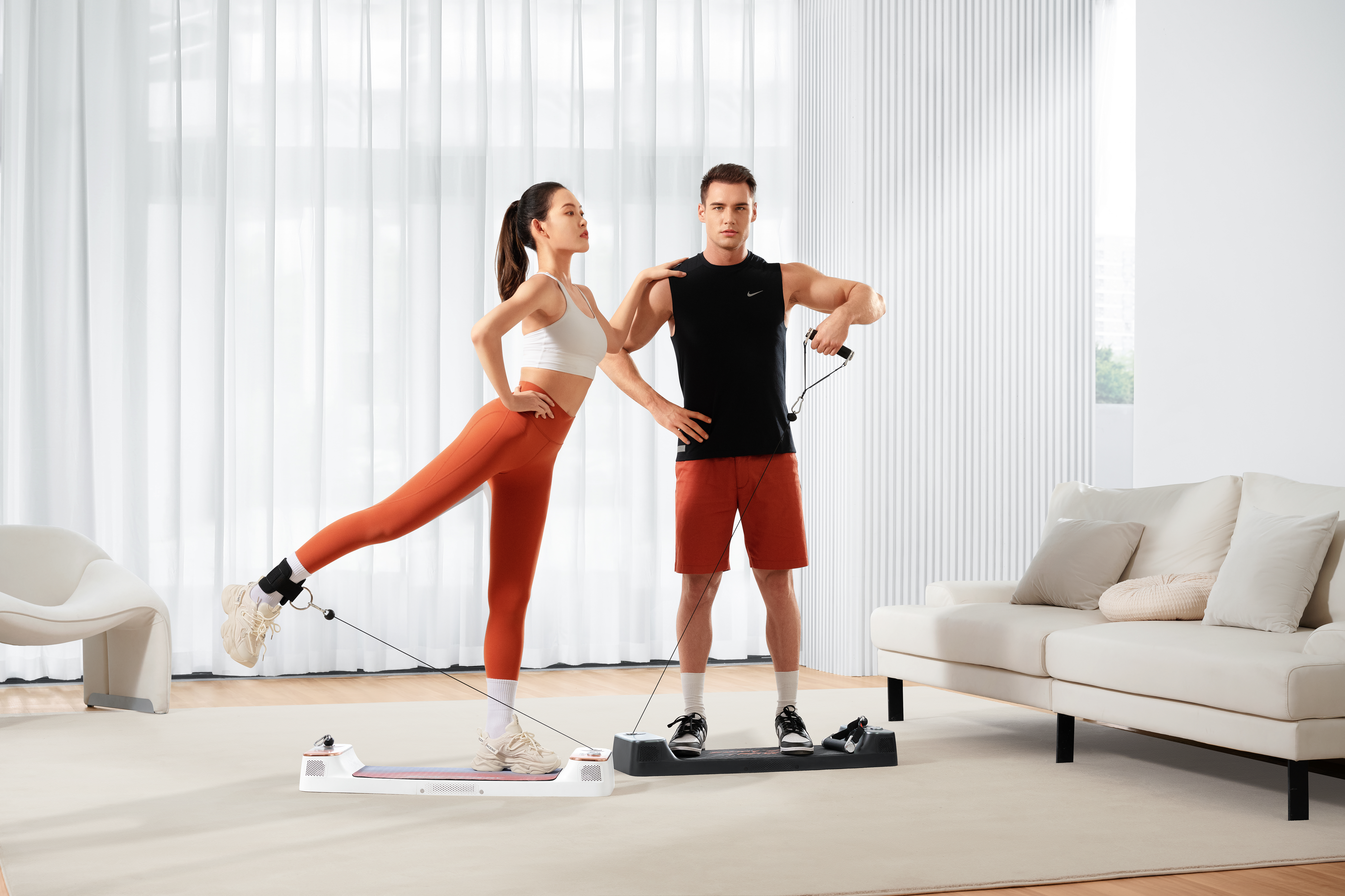 Various Training Modes The smart strength training equipment has Standard, Eccentric, Isokinetic modes. Target different muscle groups such as legs, back, arms, full body. With stabilization protection.